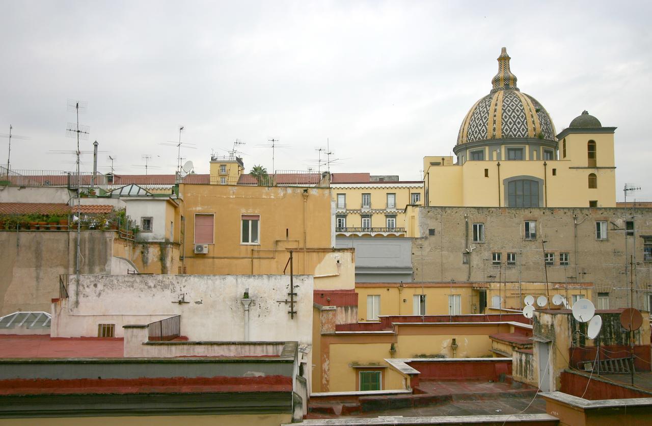 Al Centro E Meglio B&B Naples Extérieur photo