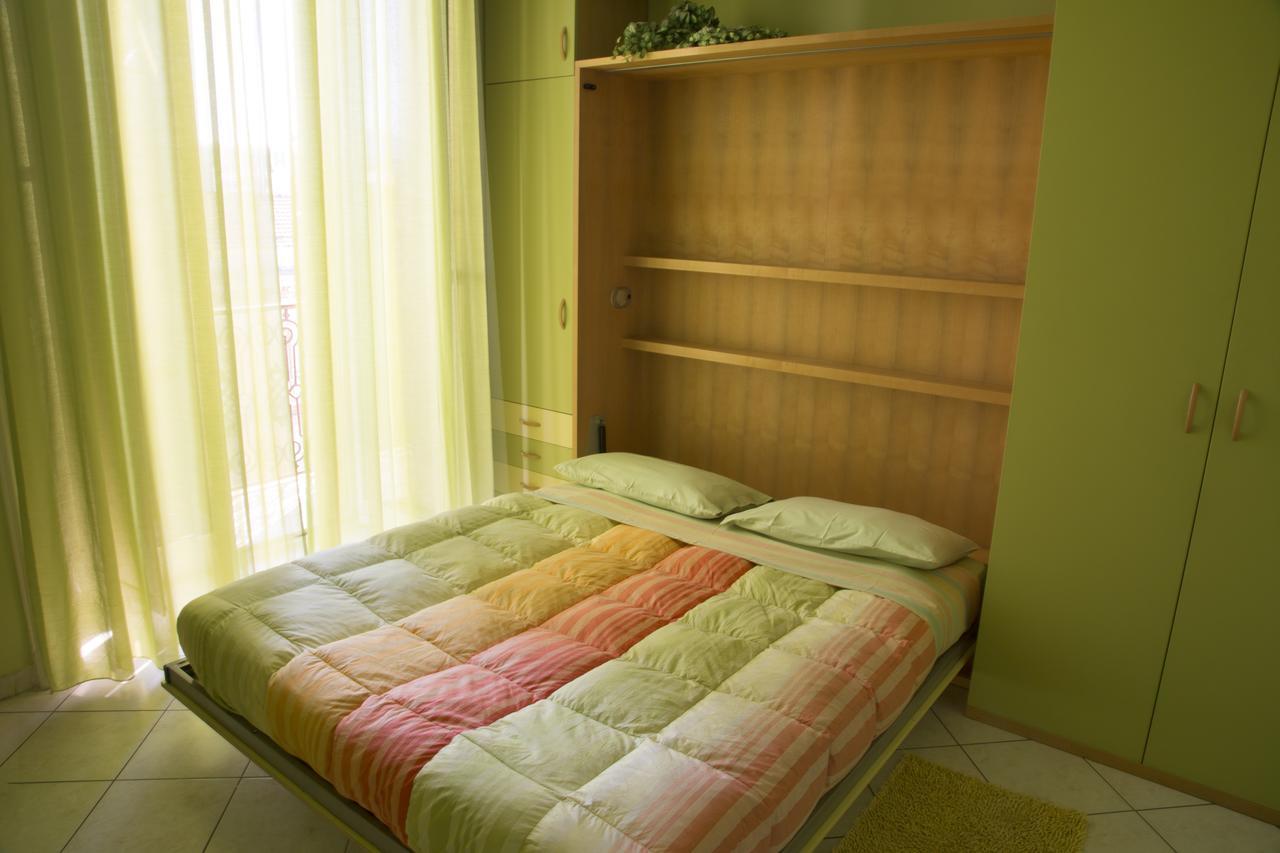 Al Centro E Meglio B&B Naples Extérieur photo