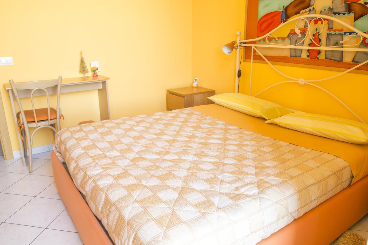 Al Centro E Meglio B&B Naples Extérieur photo